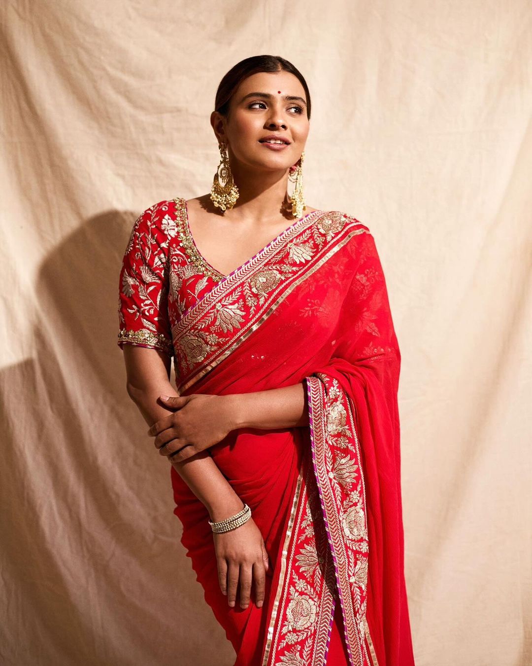 Indian Actress Hebah Patel Stills in Red Saree